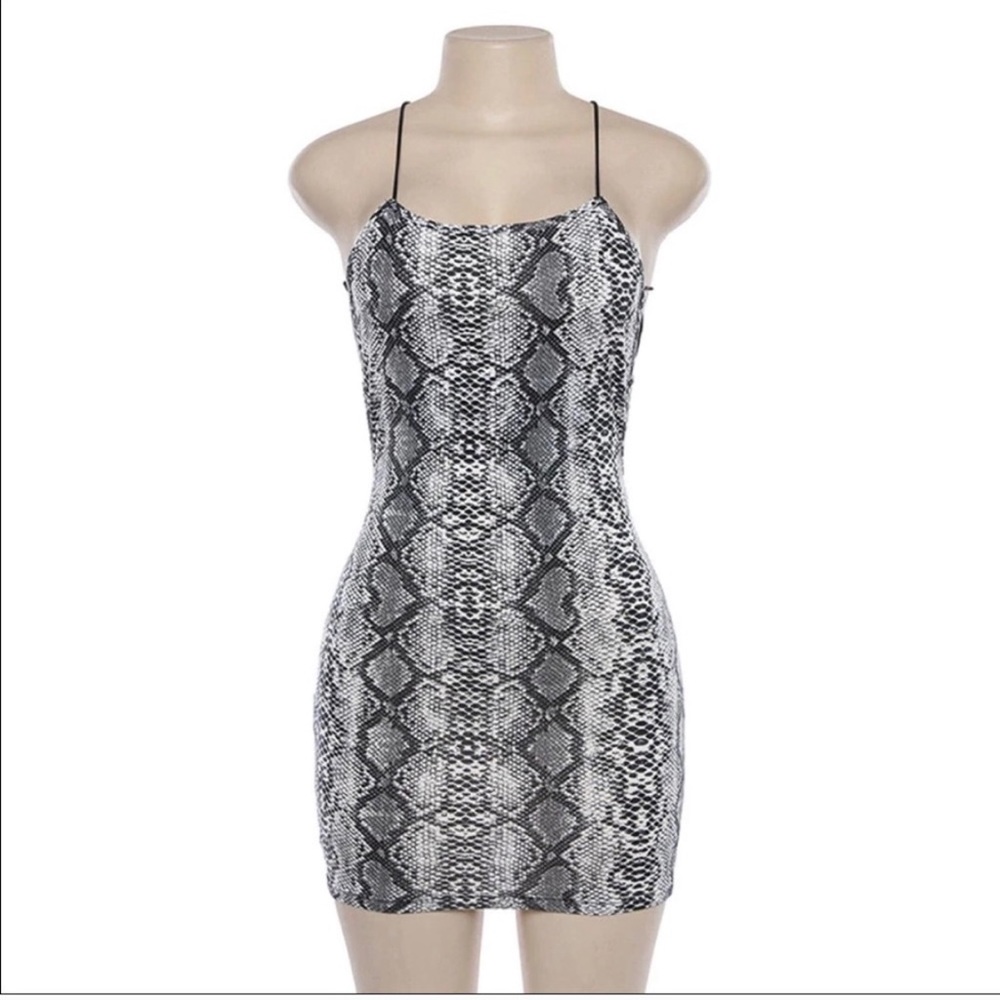 Snakeskin dress - Picture 5 of 5